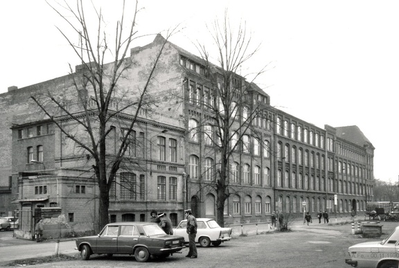 1990-11 Cottbus, Briesmannstraße (Fotograf Andreas Fehrmann)